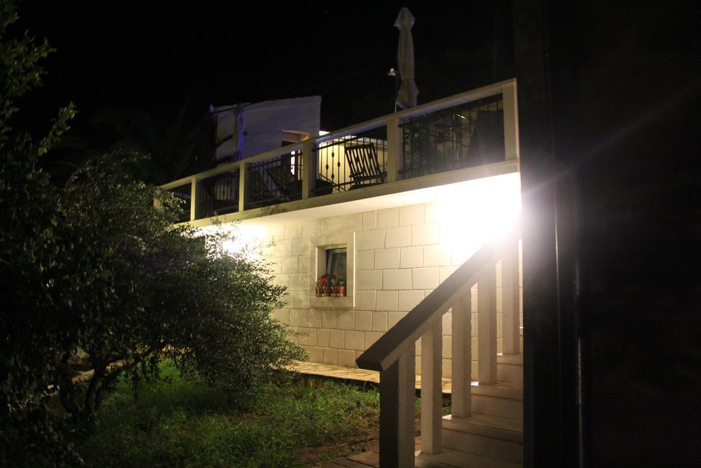 Villa Marija Марина Екстериор снимка